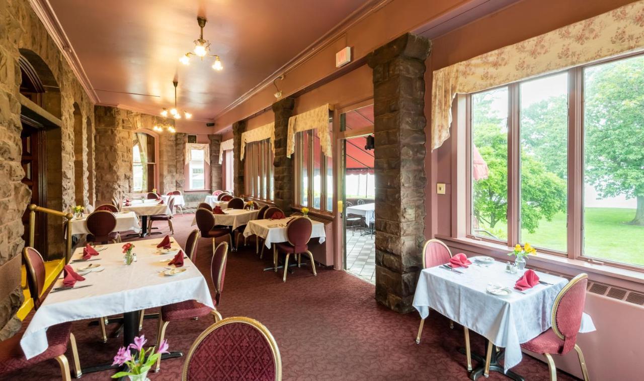 Vinifera Inn Geneva Exterior foto